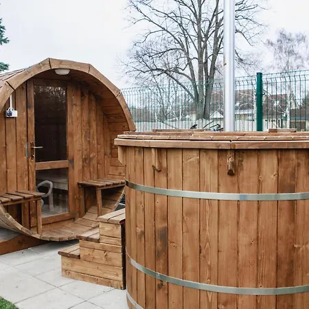 Silver House Vendeghaz Case de vacanță